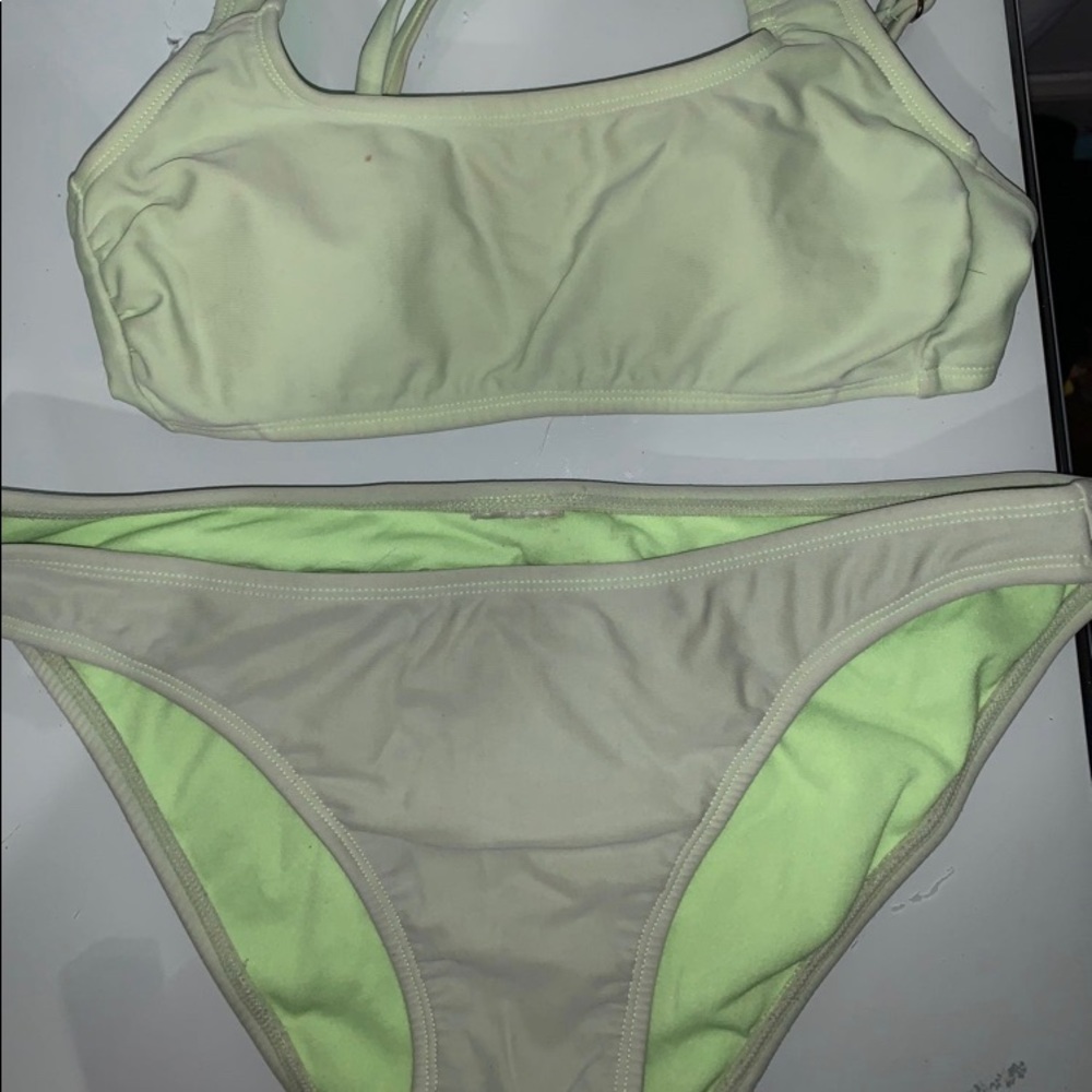 Bikini Set - Picture 4 of 4
